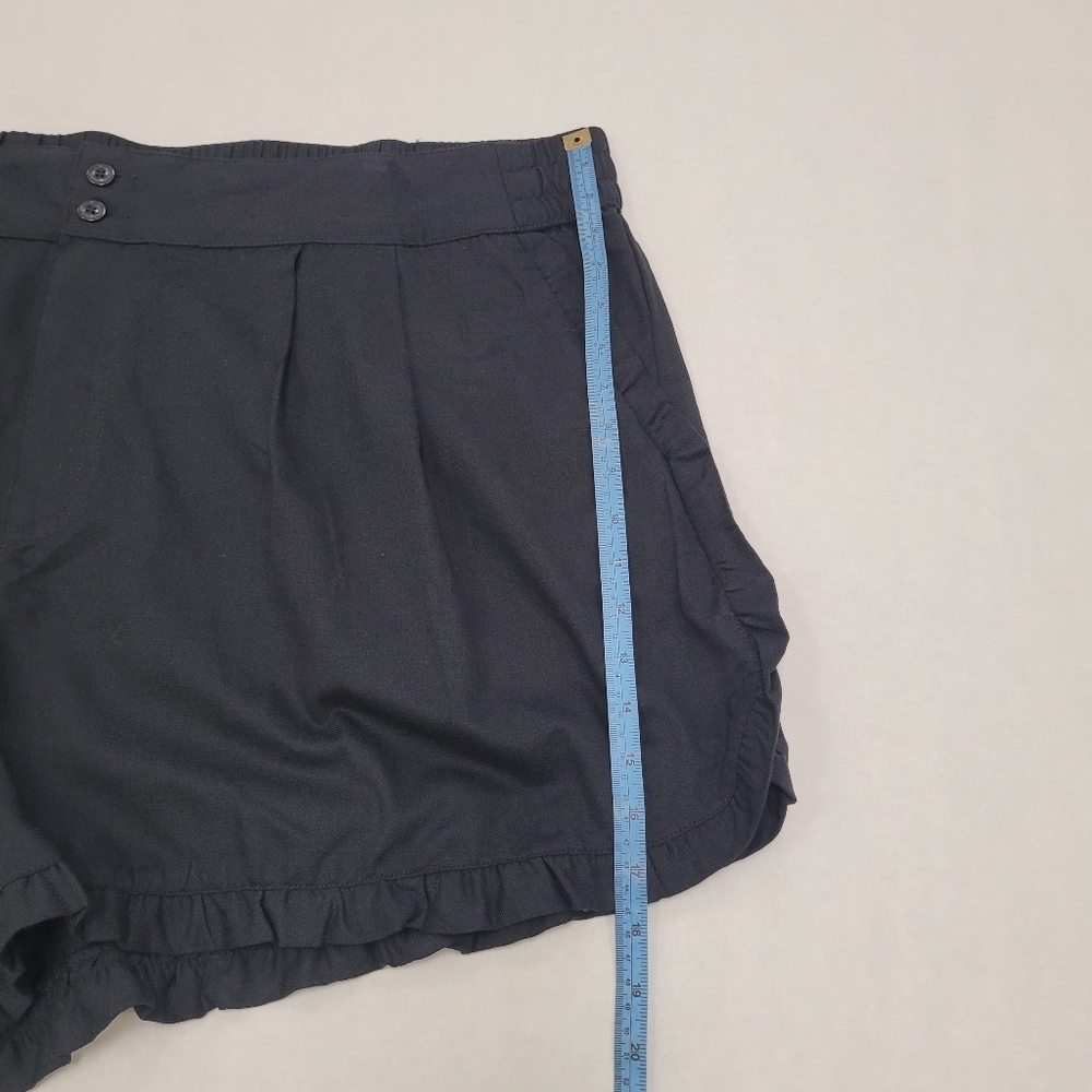 Who What Wear Ruffle Edge High Rise Shorts - Picture 7 of 9